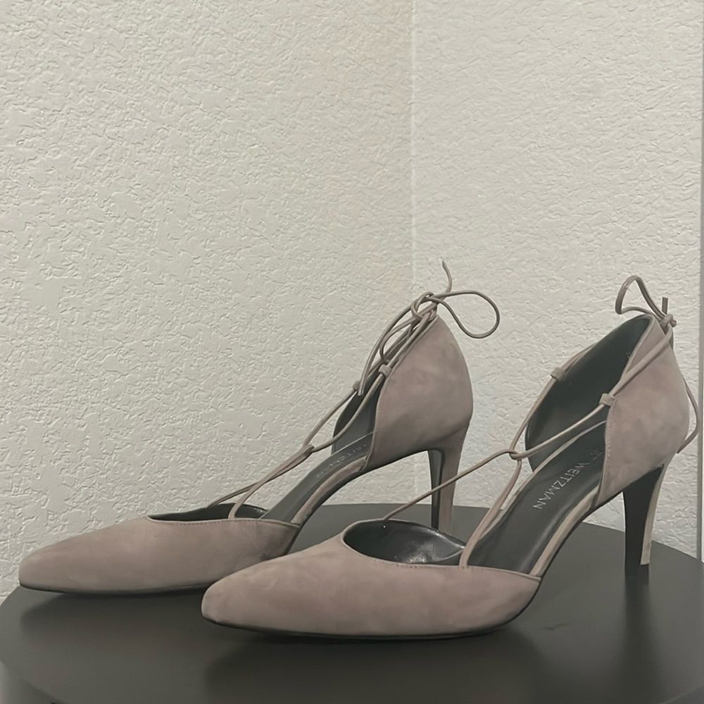 STUART WEITZMAN Gray/Beige Ankle Tie 3 Inch Heels, Size 10